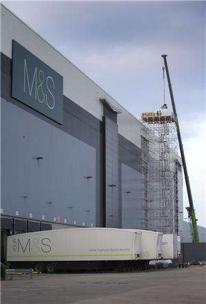 6.1MW solar array to power M&S Castle Donington warehouse