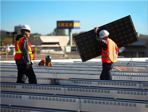 Solar: Government comes under increasing pressure to reframe cuts