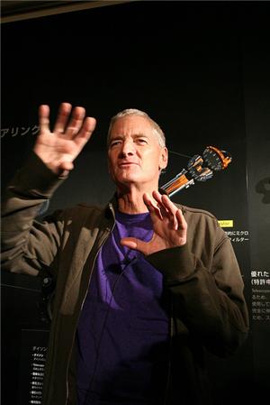 Sir James Dyson donates £12m to train UK's future design engineers  