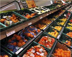 UK supermarkets to disclose amount of food they waste